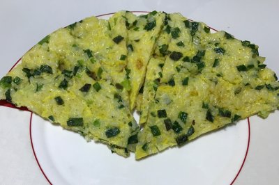 韭菜鸡蛋米饼