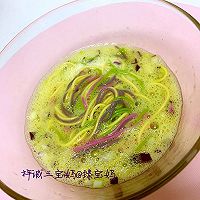 宝宝面条蛋饼的做法图解6