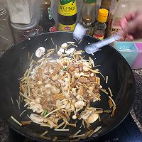 金针菇炒肉丝的做法图解12