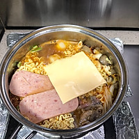#暖冬酱在手，嗨吃部队锅#韩式部队锅的做法图解9