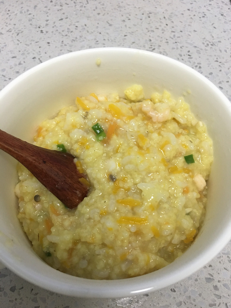宝宝营养河虾粥的做法