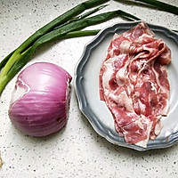 爆炒牛肉的做法图解1