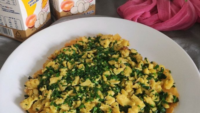 全蛋液做出美味韭菜玉米面烀饼