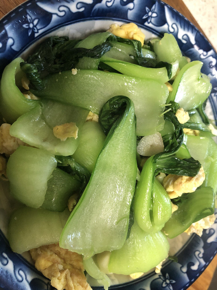 青菜炒鸡蛋的做法