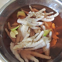 让人百吃不厌的“泡椒凤爪什锦菜”的做法图解7