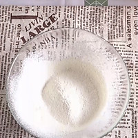 草莓抱抱卷的做法图解3