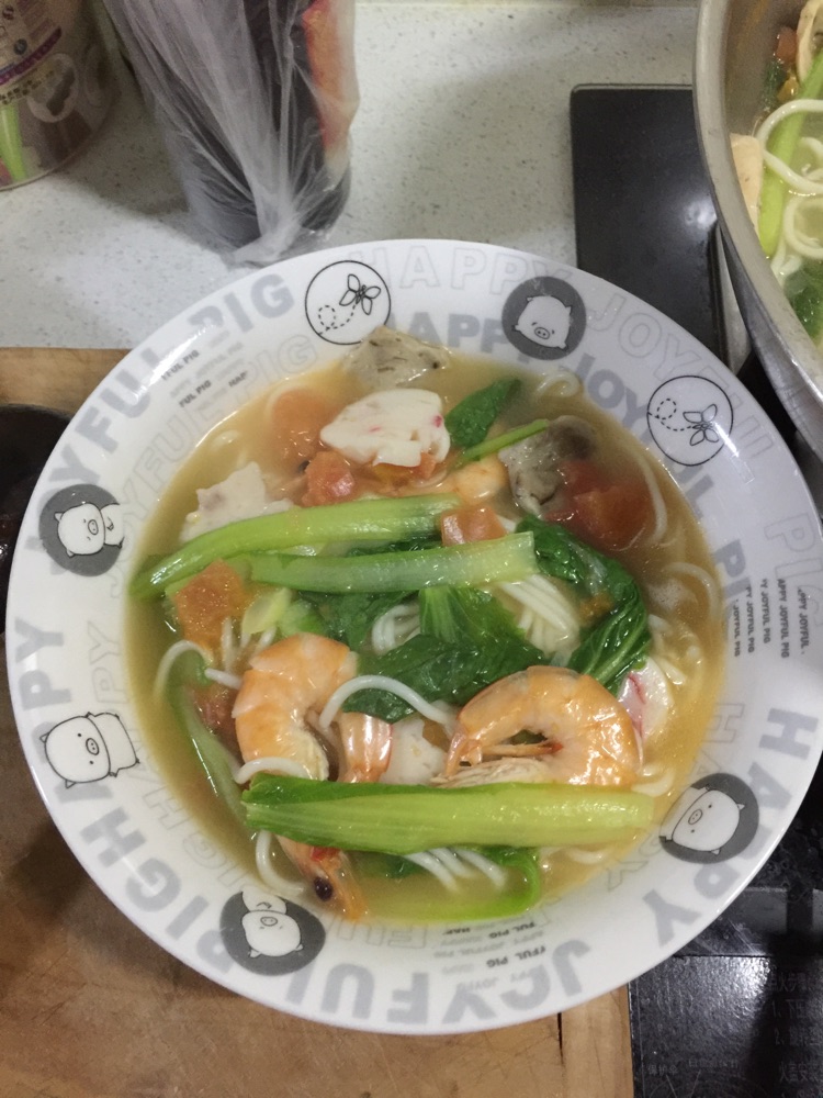 鲜虾蔬菜面