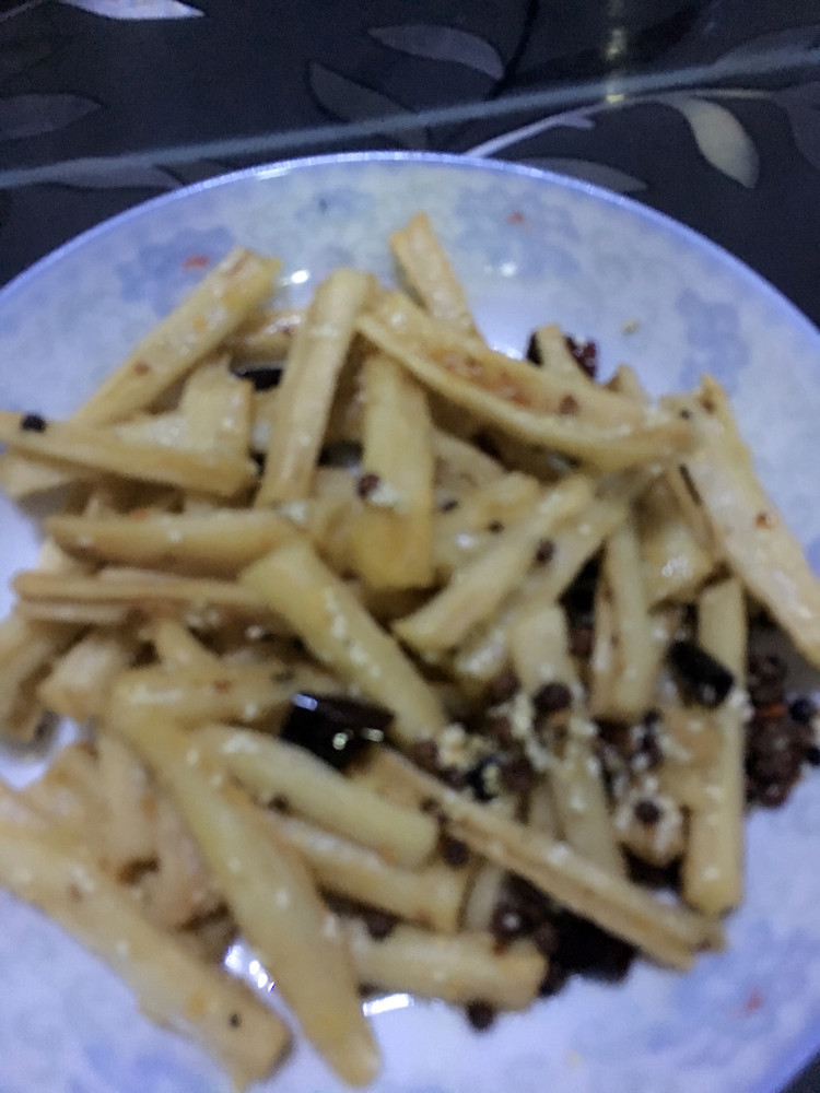 香辣莲条的做法