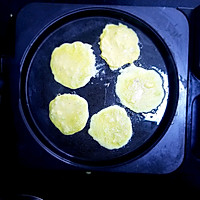 西葫芦虾皮鸡蛋饼的做法图解4