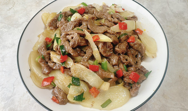 姜片炒牛肉