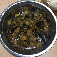 超级好吃的土豆炖茄子的做法图解4