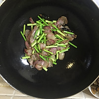 蒜苔炒腌肉的做法图解6