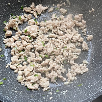 #名厨汁味正当夏#土豆肉末的做法图解2