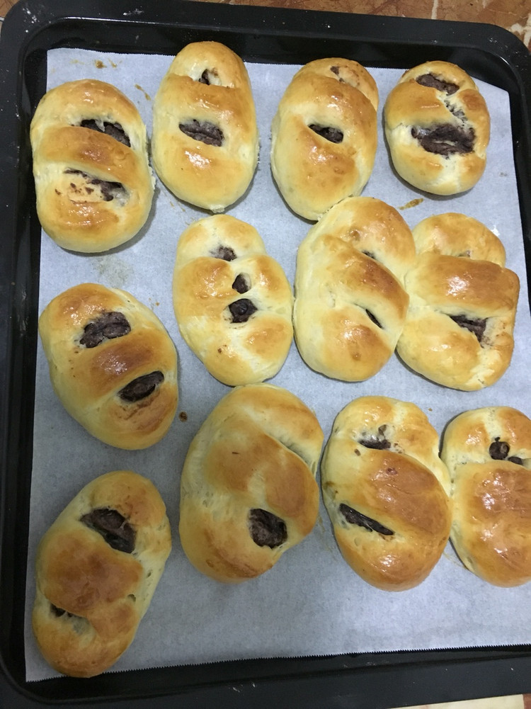 豆沙面包的做法