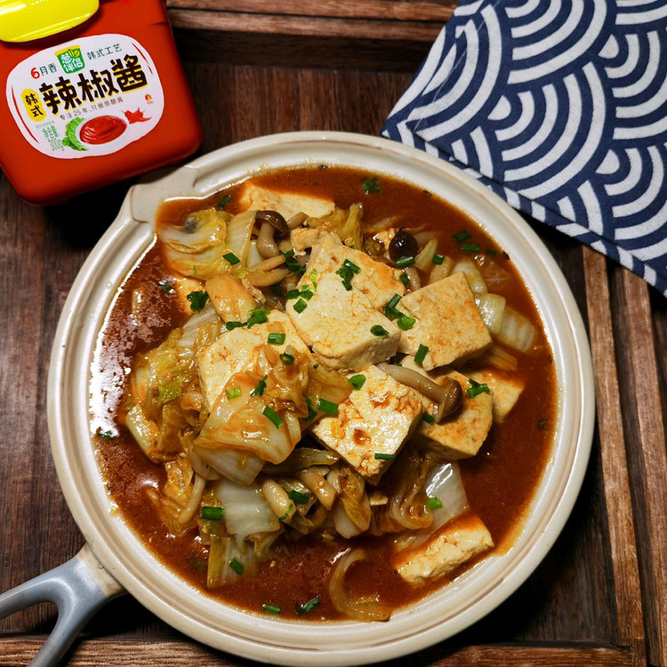 韩式辣椒酱白菜炖豆腐的做法