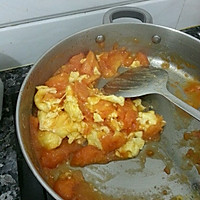 西红杮炒鸡蛋的做法图解7