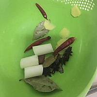 卤水鸡爪的做法图解4