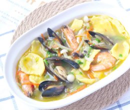 #智利贻贝中式烹法大赏#贻贝海鲜蔬菜面皮汤的做法