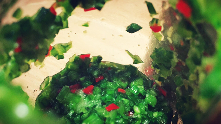 韭菜花腌制的做法