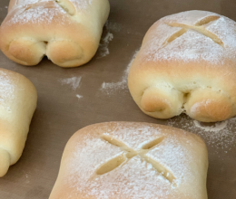 牛奶面包卷 —— 超柔软的小面包的做法