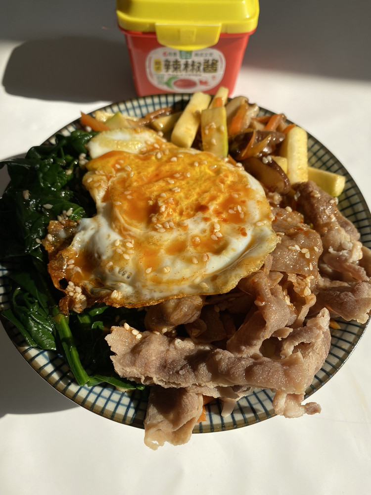 韩式拌饭的做法