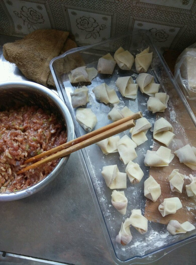 海参馄饨，给小朋友吃的的做法