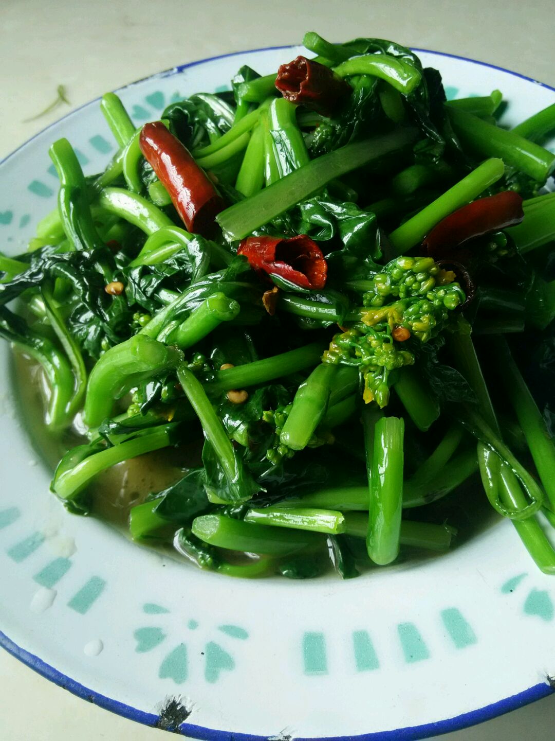 炒菜心时别直接下锅炒，多做这一步，菜心炒的口感脆嫩，颜色绿_蔬菜
