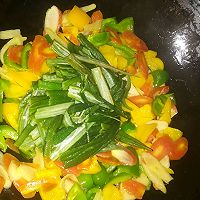 菜辣椒秋葵炒腊肉的做法图解16