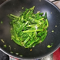 【蒜香油麦菜】夏季必备的做法图解4