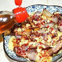 腊肉蒸土豆#老板电器S205蒸箱试用#的做法图解8