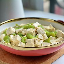 #橄享国民味 热烹更美味#清脂补钙补水的豆腐炖丝瓜