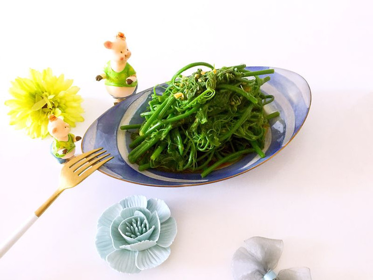 凉拌丝瓜尖的做法