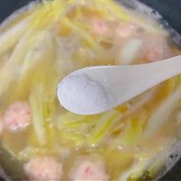 #入秋滋补正当时#时蔬粉丝虾滑汤的做法图解17