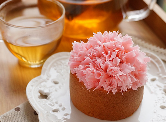 送妈妈一朵花——康乃馨蛋糕