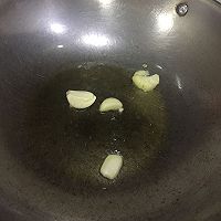 酸菜仔姜焖鸭的做法图解7
