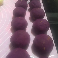 紫薯蛋黄酥（超详细）的做法图解7
