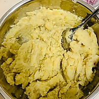 土豆泥小丸子的做法图解2