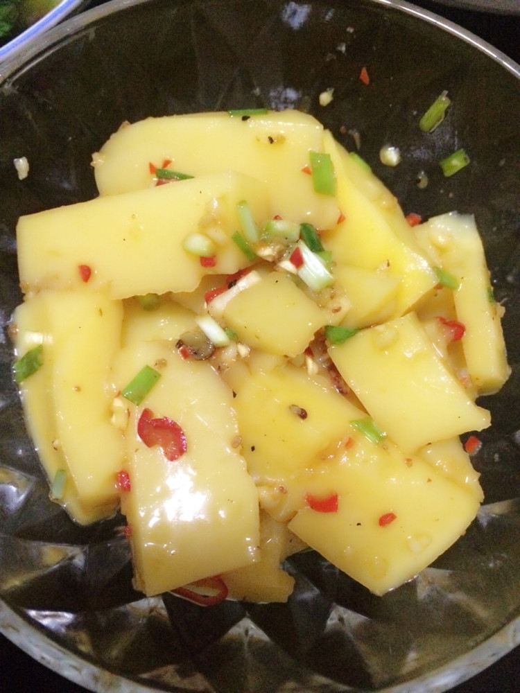 凉拌米豆腐的做法