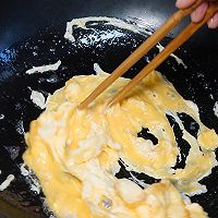 洋葱炒鸡蛋的做法图解7
