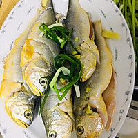 #我心中的冬日限定#清蒸小黄鱼的做法图解1