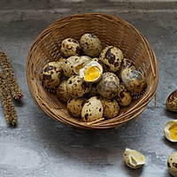 盐焗鹧鸪蛋的做法图解3