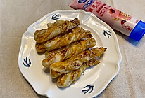 #烘焙美学大赏#美味酥脆的｜红薯扭扭酥的做法