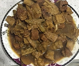 笋干炖猪肉的做法