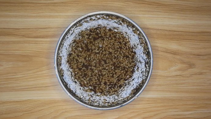 红豆小麦马蹄糕的做法，马蹄糕步骤详细，清凉爽口