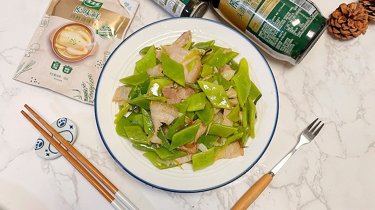五花肉炒扁豆的做法