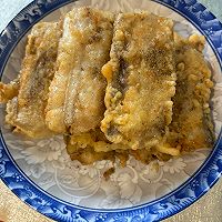 #菜油就选外婆乡，新鲜开榨抢先尝#炸带鱼的做法图解5
