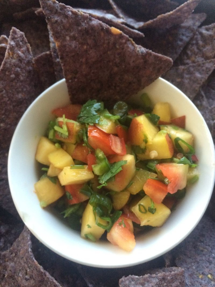 Peach Salsa/桃子Salsa的做法