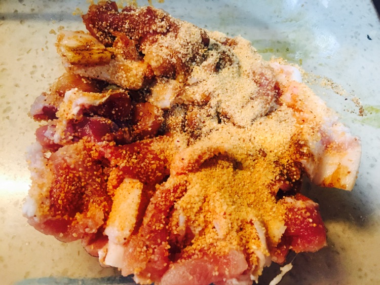 红薯粉蒸肉的做法图解2