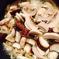 蘑菇猪血汤的做法图解7