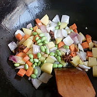 腊肠杂蔬焖饭的做法图解6